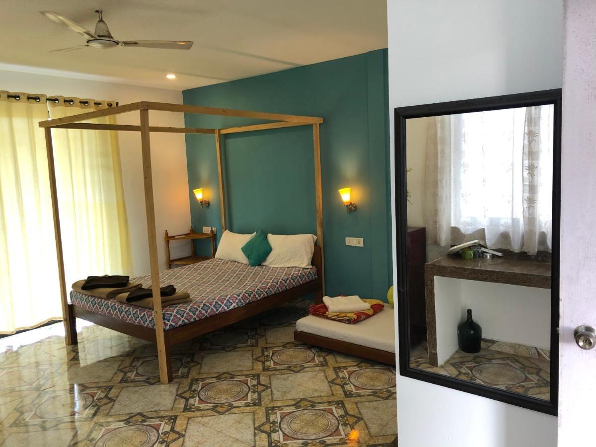 Kaza A Le Pearl Resort Anjuna Bagian luar foto